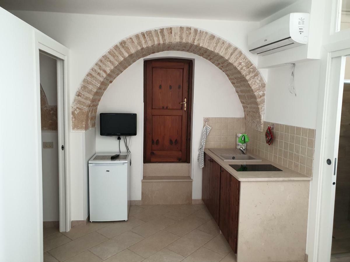 Nonna Livia By La Puglia In Un Trullo Apartment อัลเบโรเบลโล ภายนอก รูปภาพ
